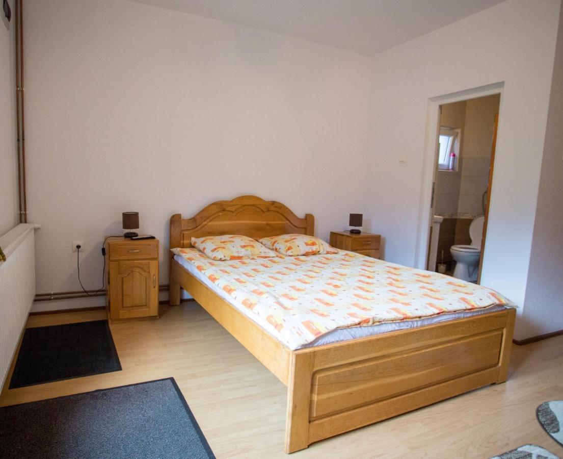 Casa Tibi Hotel Praid Buitenkant foto