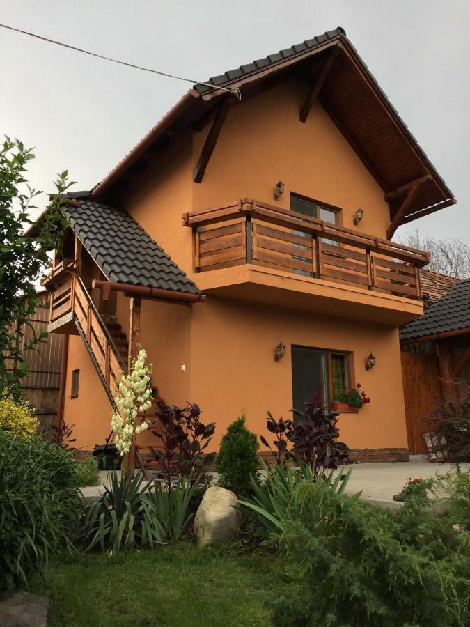 Casa Tibi Hotel Praid Buitenkant foto